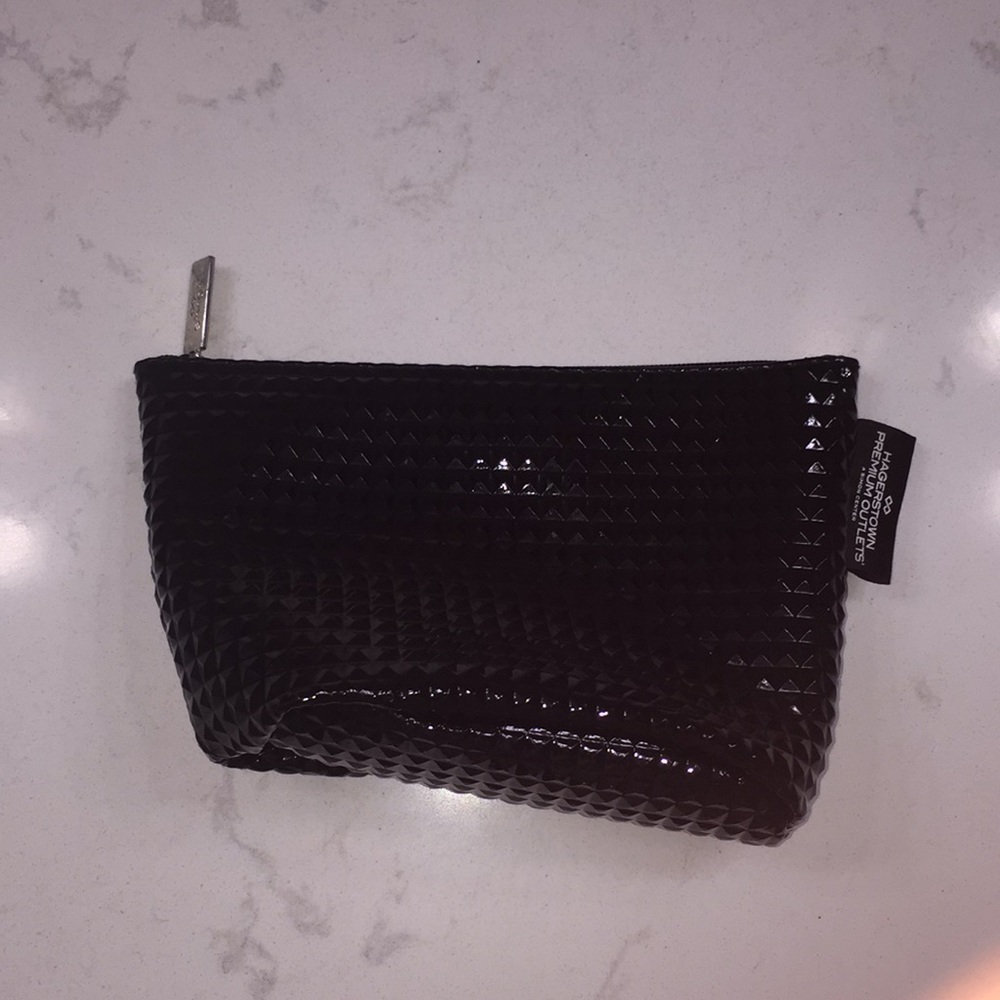 Black pouch